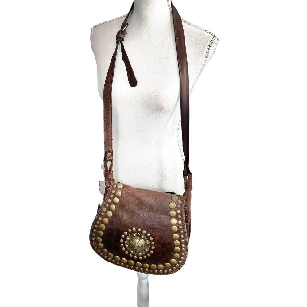 Patricia Nash Distress Leather Medallion Luciana Crossbody boho western purse - Picture 4 of 12
